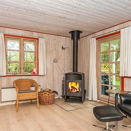 Four-bedroom In 6 Сasa de vacaciones Oksbøl