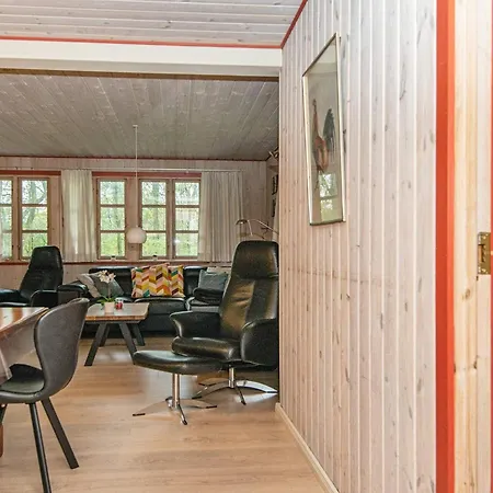 Four-bedroom In 6
