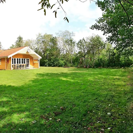 Four-bedroom In 6 Сasa de vacaciones Oksbøl