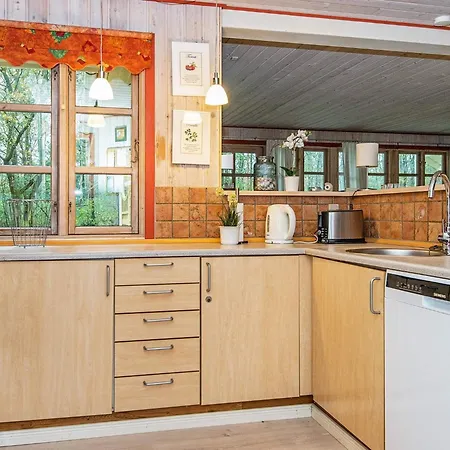 Four-bedroom In 6 * Oksbøl